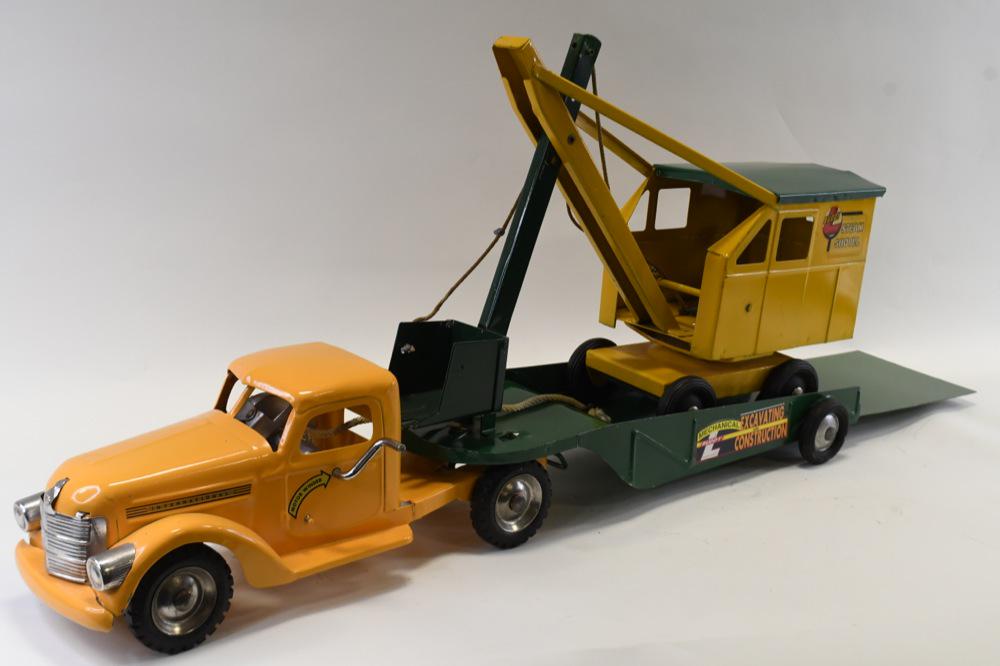 Buddy L Excavating Construction Flatbed W/ Shovel (1 of 5)