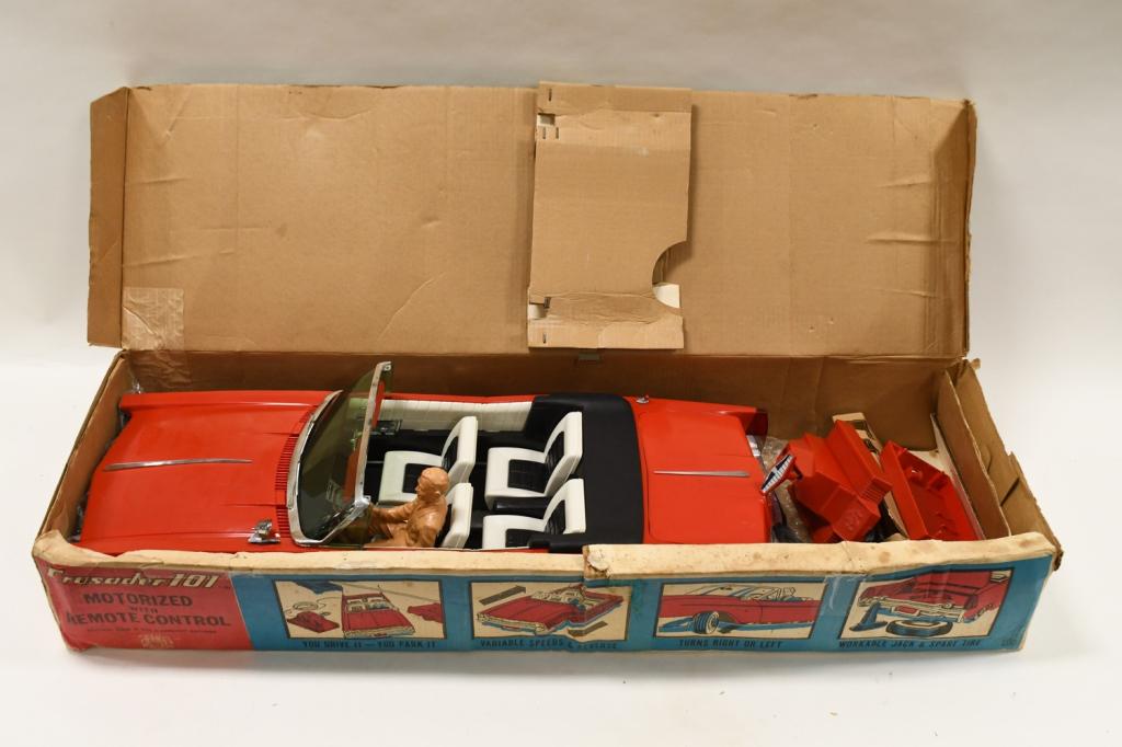 1964 DeLuxe Reading Crusader 101 Car In Box (1 of 7)