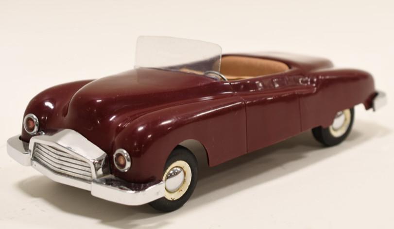Steer-O-Toy Plastic & Metal Kaiser-Frazer Car (1 of 5)