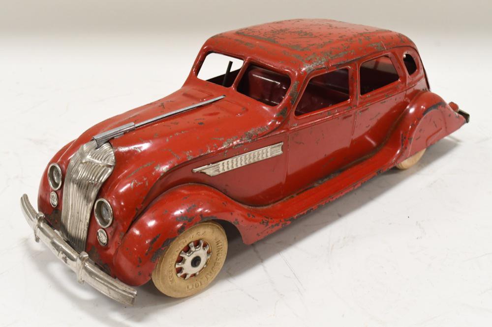 Kingsbury Chrysler Airflow Pressed Steel Car (1 of 3)