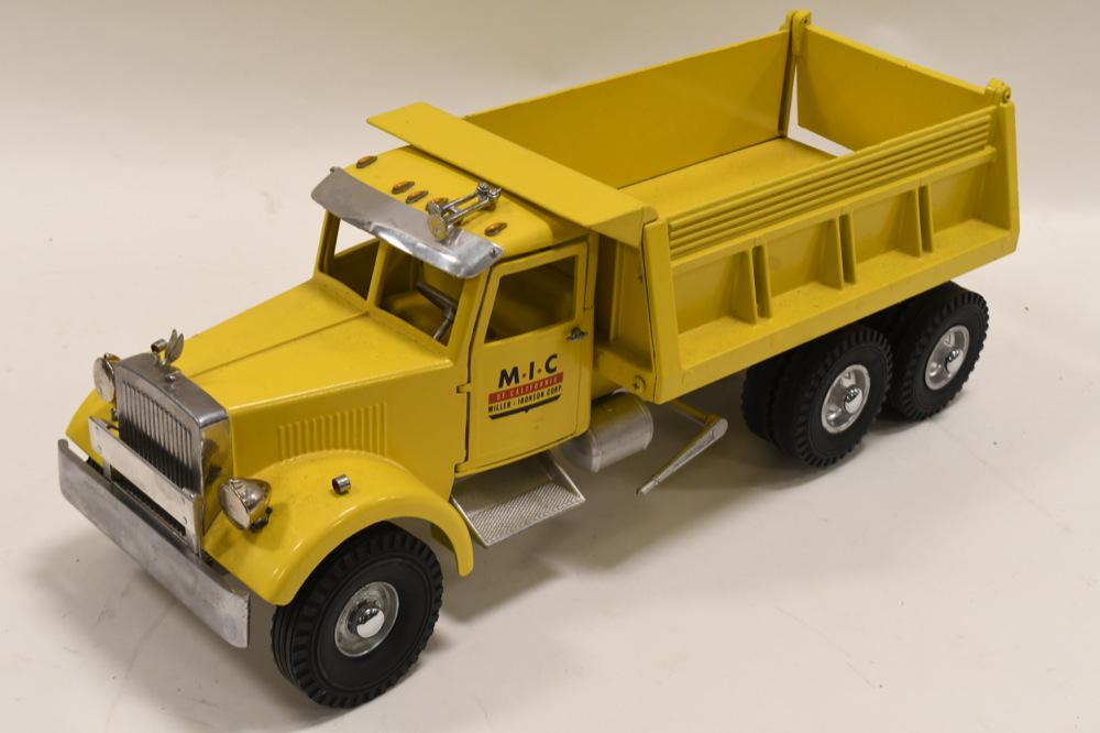 smith miller dump truck