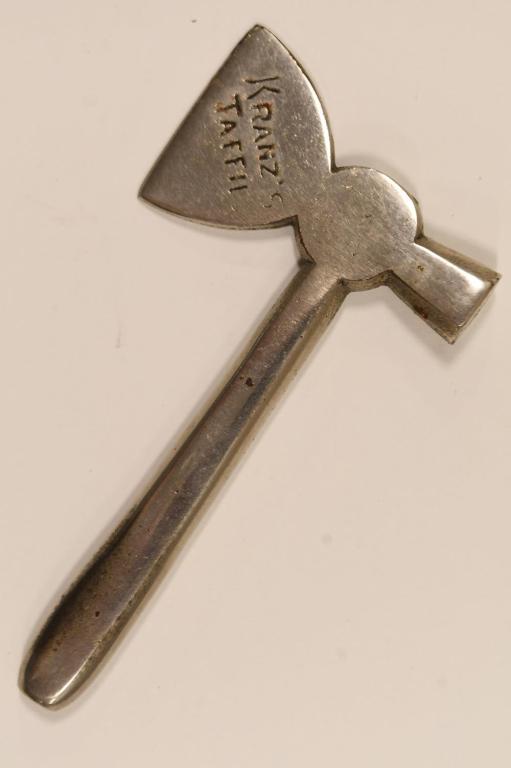 Vintage Kranz's Taffies Candy Taffy Cutter (1 of 3)