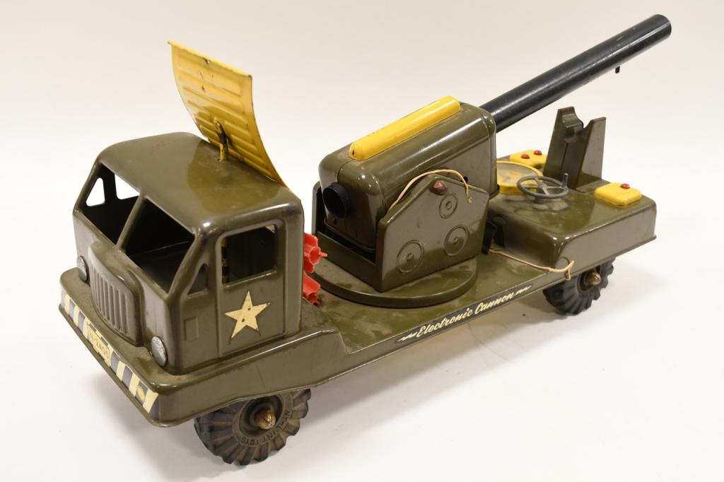 Ny-Lint Toys Electronic Cannon Army Truck (1 of 4)