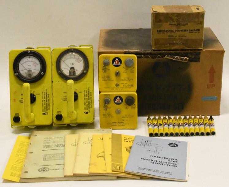 Cold War Era Civil Defense Radiation Detection Set (1 of 7)