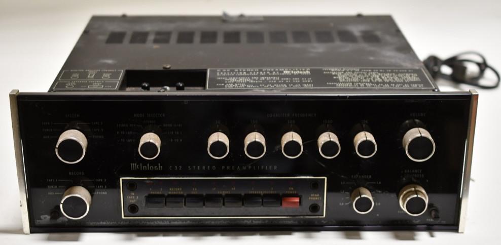 McIntosh Model C32 Stereo Pre-Amplifier: Parts unit. Does not light up, and the front glass is cracked in multiple spots. Untested by auction company other than to see if it lights up.