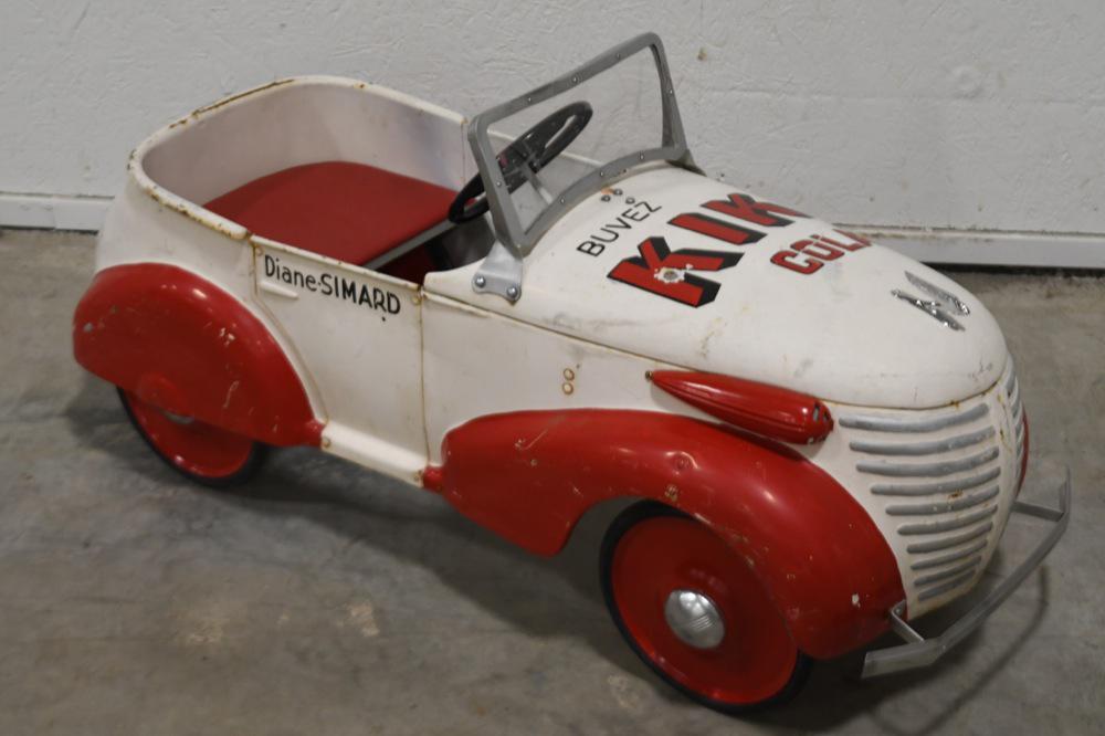 Original Gendron Skippy? Kik Cola Custom Pedal (1 of 5)