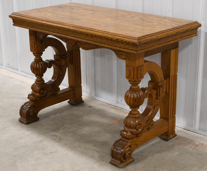 Oak Dolphin Legged Dual Slot Machine Stand (1 of 6)