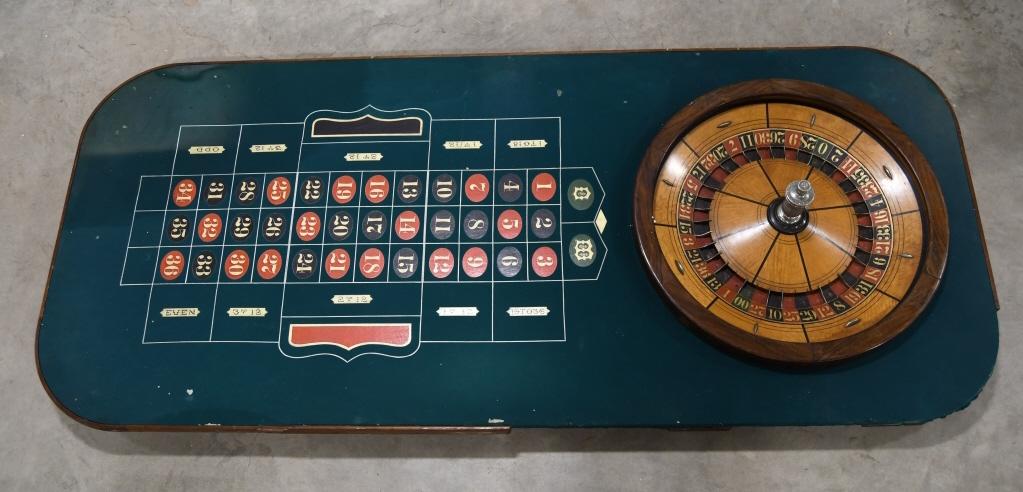 Early W.M. Ellis Roulette Wheel & Table (1 of 10)