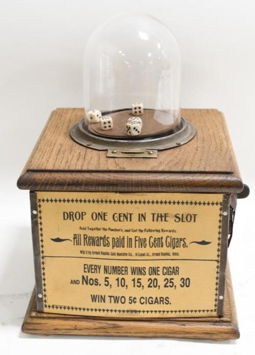 1920s 1¢ Coin Op Cigar Store Dice Trade Stimulator (1 of 4)