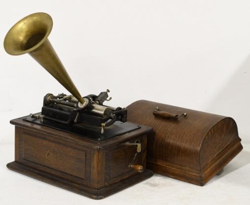 Edison Triumph Phono Player in Oak Case (1 of 10)