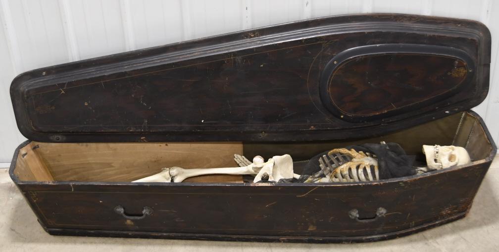 Antique Wooden Coffin With Paper Mache Skeleton (1 of 7)