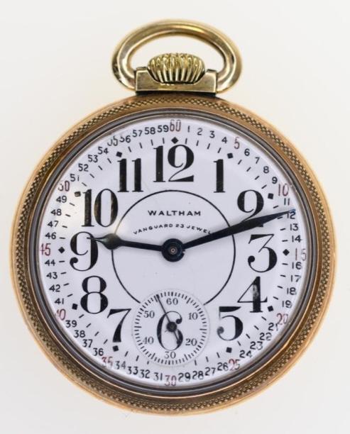 1942 Waltham Vanguard Railroad Grade Pocket Watch (1 of 4)