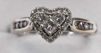 Ladies 14K White Gold Diamond Heart Ring (1 of 2)