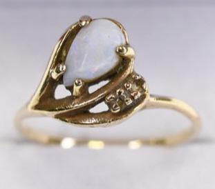 Ladies 14K Yellow Gold Opal & Diamond Ring (1 of 2)