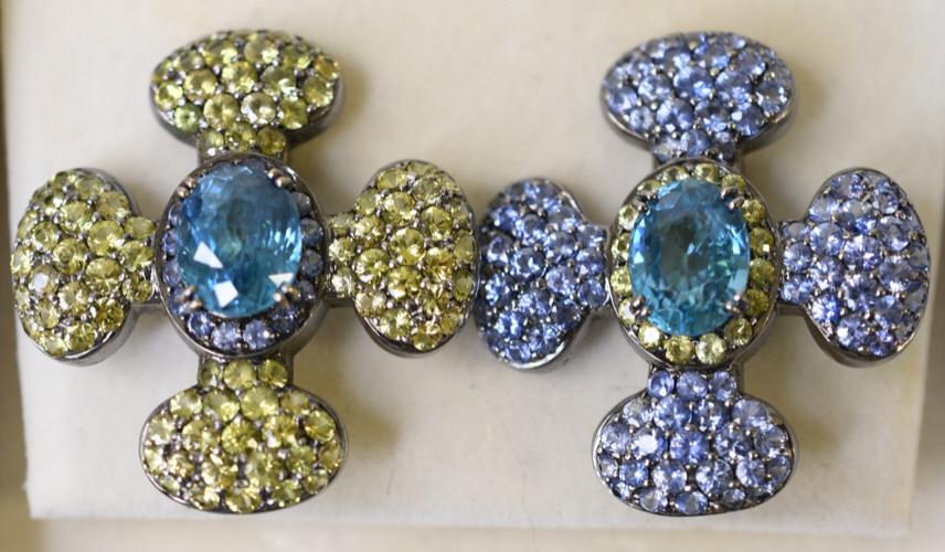1960's 14K Yellow & Cornflower Sapphire Earrings (1 of 2)