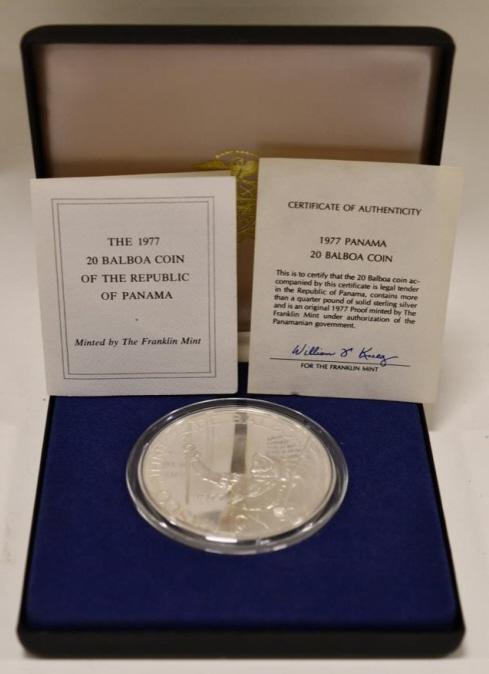 1977 Panama 20 Balboa Silver Coin (1 of 2)