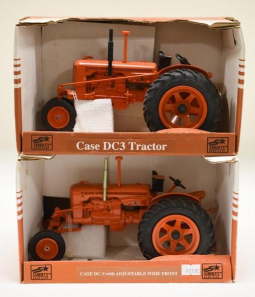 1/16 SpecCast Case DC-3 WF & NF: Nice 1/16 scale SpecCast Case DC-3 with adjustable wide front and Case DC-3 Tractor narrow front regular edition. Both are in nice condition in the original boxes.
