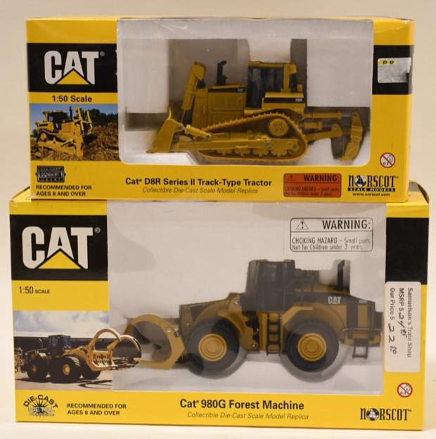 1/50 Norscot Cat Forest Machine & D8R Bulldozer: Nice 1/50 scale die-cast Norscot Cat 980G Forest Machine and Cat D8R series ll track-type tractor. Both display nicely with light wear from display.