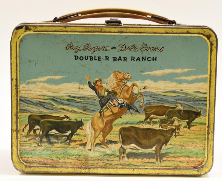 Thermos Co Roy Rogers & Dale Evans Metal Lunch Box: Nice Thermos Co. Roy Rogers & Dale Evans Double R Bar Ranch metal lunch box. Lunch box has paint loss and wear from use and age. Displays nicely. Measures approximately 8 3/4" across.