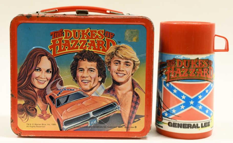1980 Aladdin The Dukes of Hazzard Metal Lunch Box: Nice 1980 Aladdin Industries The Dukes of Hazzard metal lunch box. Lunch box has paint loss and wear from use and age. Displays nicely. Measures approximately 8" across.