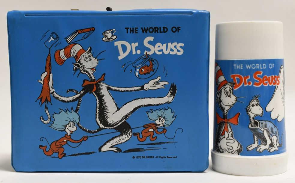 1970 Aladdin The World of Dr. Seuss Vinyl Lunchbox: Nice 1970 AladdinThe World of Dr. Seuss vinyl lunch box with thermos. Nice condition with wear from use and age. Displays nicely. Measures approximately 8 3/4" across.