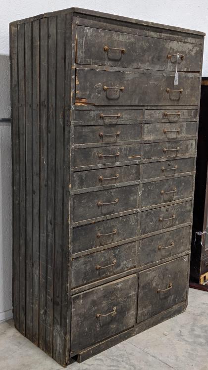 Antique 18 Drawer Industrial Machinist Cabinet (1 of 4)