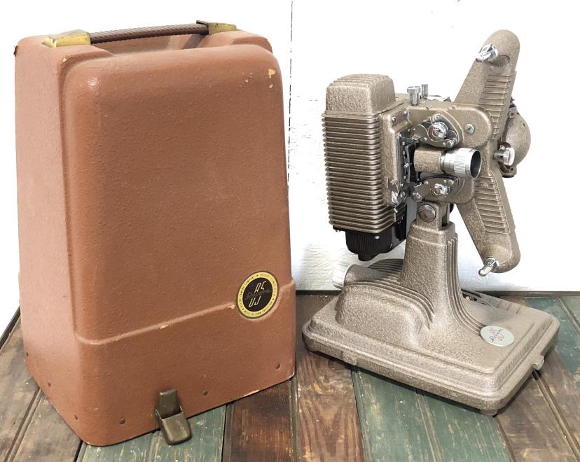 Vintage Revere 85 Projector (1 of 6)
