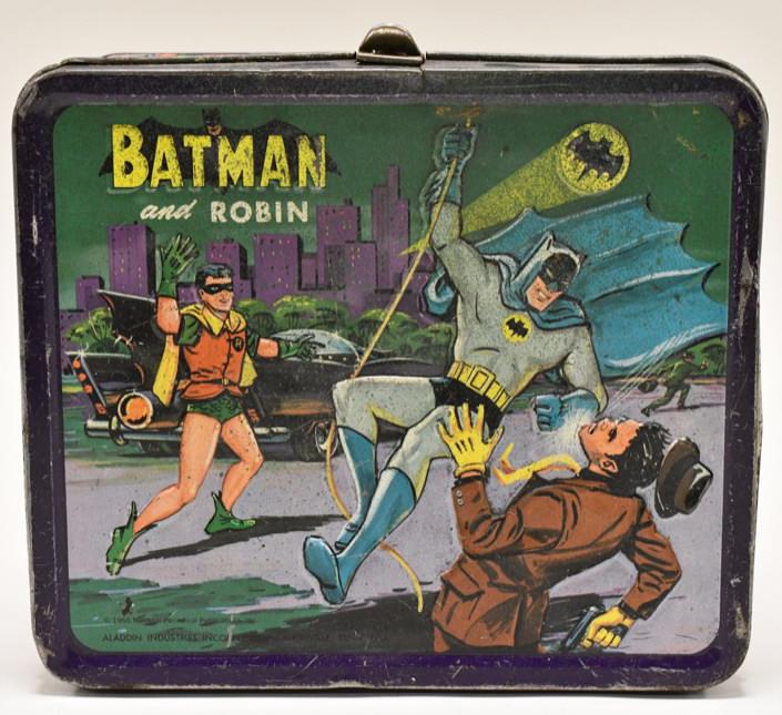 1966 Aladdin Batman and Robin Metal Lunch Box: 1966 Aladdin Idustries Batman and Robin metal lunch box. Lunch box has paint loss and wear from use and age. It is missing the handle. Measures approximately 8" across.