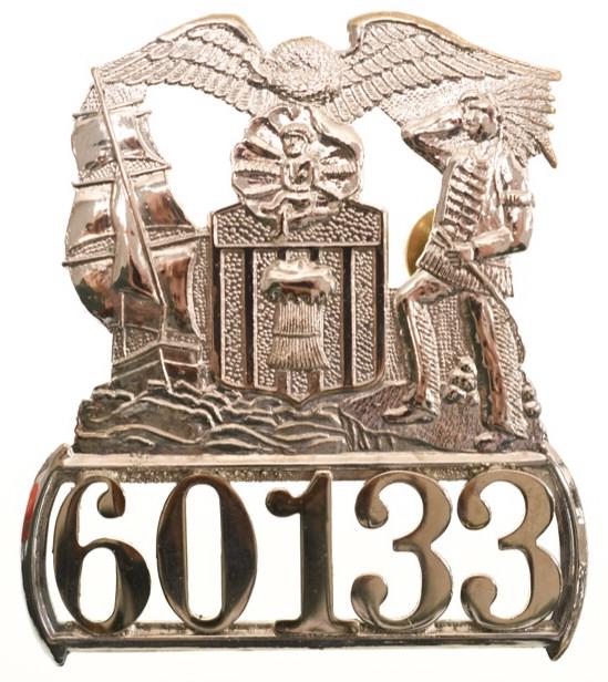 Obsolete Chicago Police Cap Badge No.60133 (1 of 2)