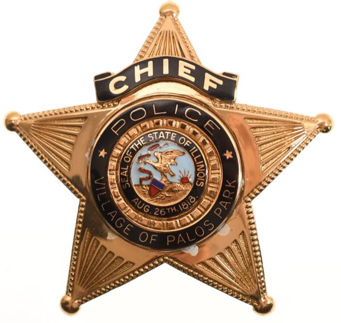 Obsolete Palos Park ILL Police Chief Badge (1 of 2)