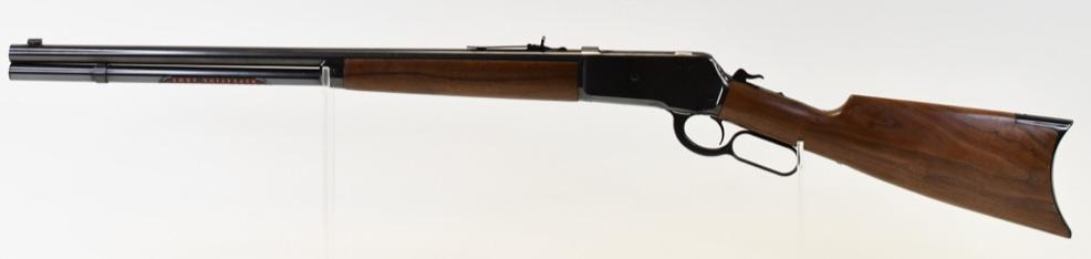 Winchester 1886 45-70 Govt Lever Action Rifle: Near new Japan made Miroku/Winchester Model 1886 Lever Action Rifle in 45-70 Govt. The lever action rifle is in great condition with a 24" barrel. SN: 00133ZZ86A. FFL required for transfer. (778-3)
