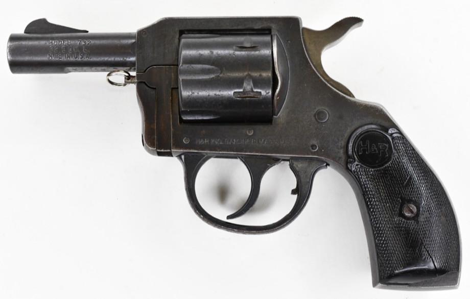 H&R Model 732 .32 S&W L 6-Shot Revolver: H&R Model 732 6-shot revolver in .32 S&W L. The stainless finish revolver is in good used condition with a 2.75" barrel. SN: AX053961. FFL required for transfer. (460-4)