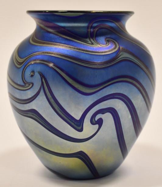 1974 Charles Lotton Blue King Tut Art Glass Vase: Beautiful dated and signed 1974 Lotton iridescent blue "King Tut" art glass vase. The vase measures approx. 4-1/4" tall and is in great condition.