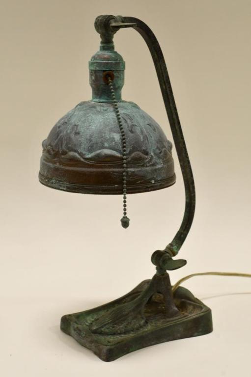 Handel Piano Lamp With Heavy Patina: Nice Handel piano lamp with heavy patina. Lamp is in nice condition and measures 141/2" tall x 9" across, shade has a 5-3/4" diameter. Base is marked.
