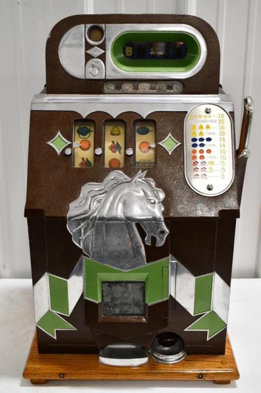 Mills 5¢ Horse Head Bonous Slot Machine (1 of 11)
