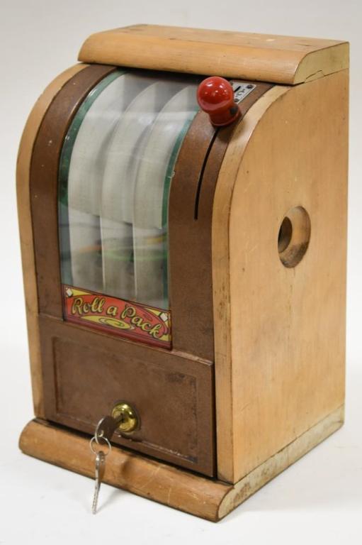 1940s 1¢ Roll-A-Pack Trade Stimulator Dice Game (1 of 8)