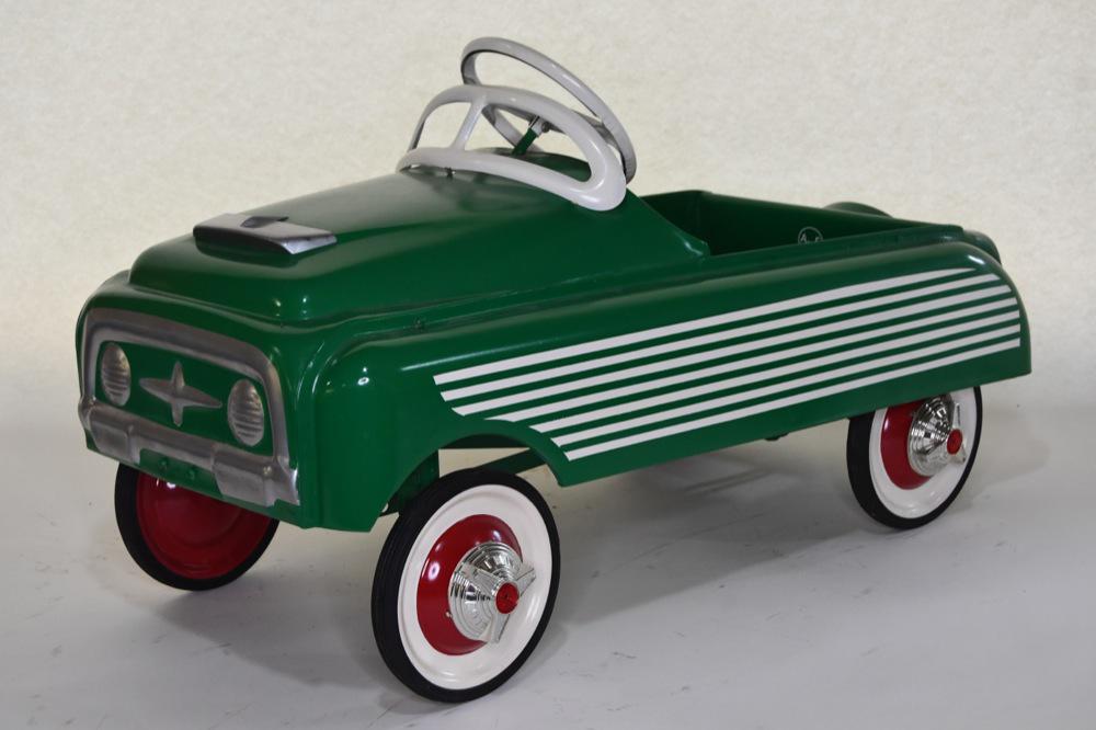 AMF Pedal Car w/ Continental Kit (1 of 7)