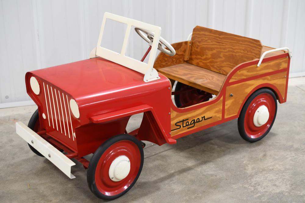 Restored Steger Woodie Jeep StationWagon Pedal Car (1 of 7)