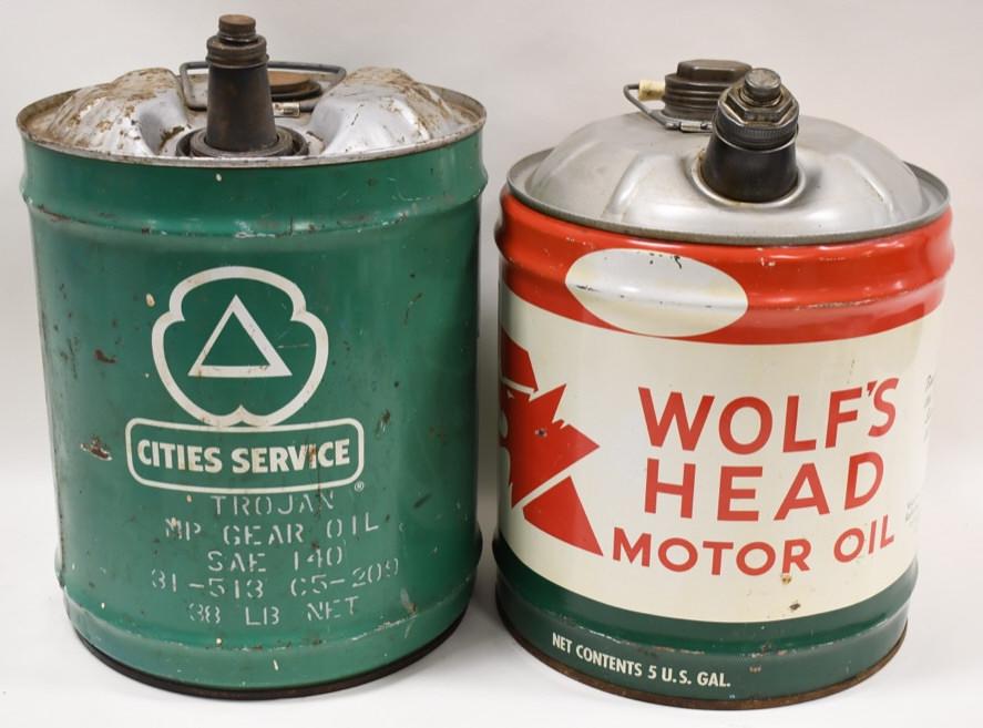 (2) Vintage 5 Gallon Motor Oil Cans / Wolf's Head (1 of 7)