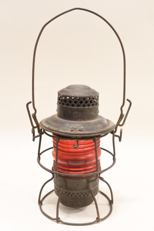 Vintage Adlake C&N Railway Lanter W/ RedGlobe (1 of 6)