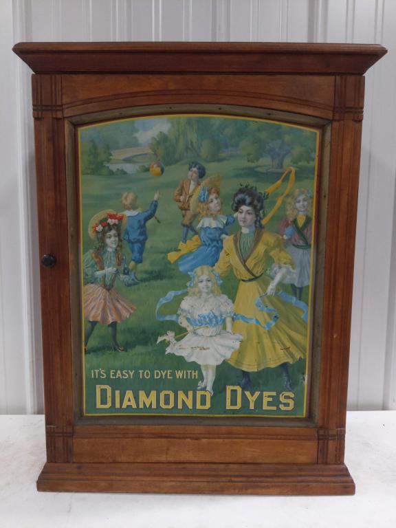 Early Mercantile Diamond Dyes Display Cabinet (1 of 5)