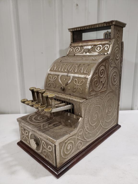 Vintage National No.11 Candy Store Cash Register (1 of 9)