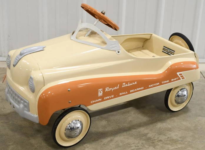 Restored Murray Royal Deluxe Pedal Car Jan 30, 2021 Kraft Auction Service in IN