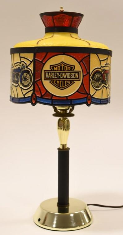 1970s Harley-Davidson Promotional Advertising Lamp: Great vintage 1970s Harley-Davidson promotional advertising tiffany stained glass style lamp. Lamp is in very nice used condition with light wear from use and age. Plastic shade displays extremely wel