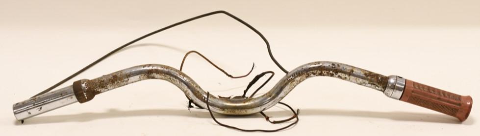 Harley-Davidson Hummer Motorcycle Handle Bars: Set of Harley-Davidson Hummer motorcycle parts handle bars. Bars are in worn condition. For parts or repair.