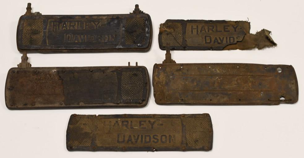 1914-1939 HD JD Knucklehead Footboards: Nice lot of 1914 -1939 Harley-Davidson JD / Knucklehead footboards and pads. Items vary in condition. Lot includes three footboards and two loose pads. Measure approximately 13" across.