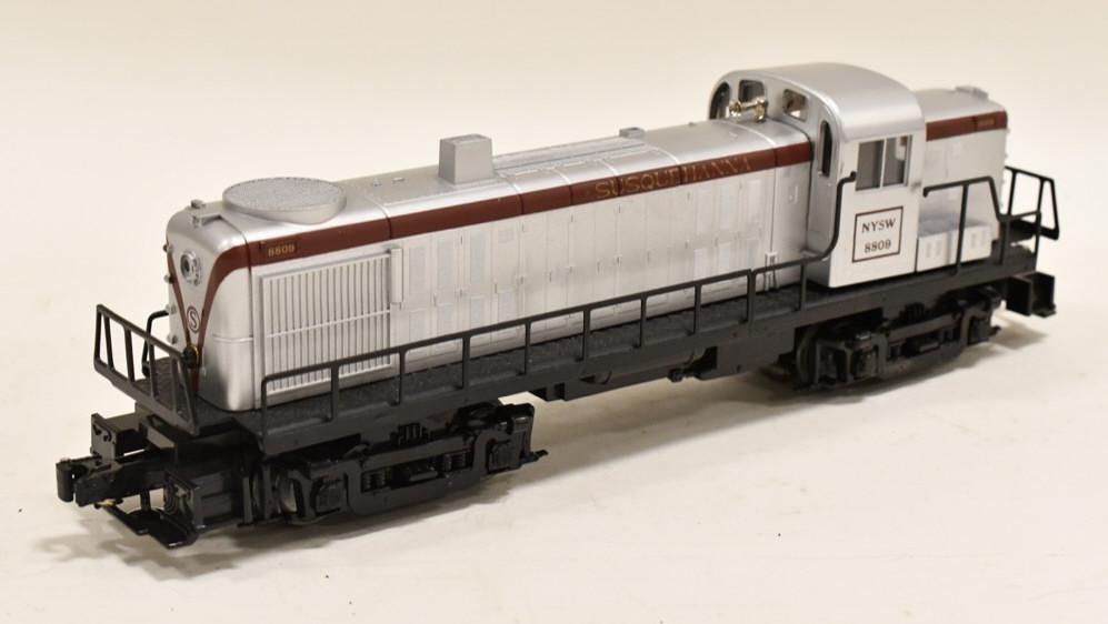 Lionel 8809 Susquehanna RS-3 Diesel Locomotive: Lionel O-Gauge #8809 Susquehanna RS-3 diesel locomotive. Displays nicely with wear from use and display.