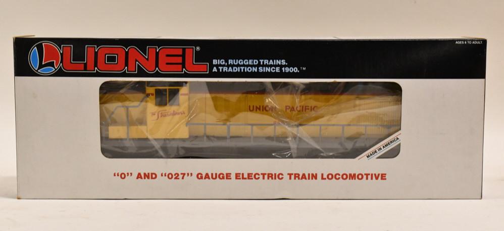 Lionel 18805 Union Pacific RS-3 Diesel Locomotive: Lionel O-Gauge 6-18805 Union Pacific RS-3 diesel locomotive in the box. Has wear from use and age. Displays well.