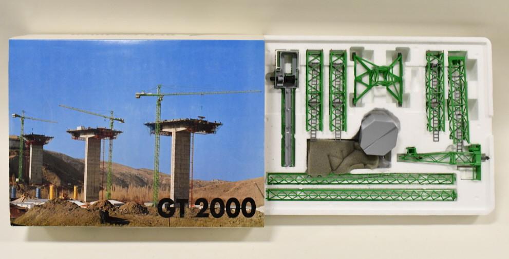 1/87 Conrad BPR-Cadillon GT2000 Tower Crane (1 of 6)
