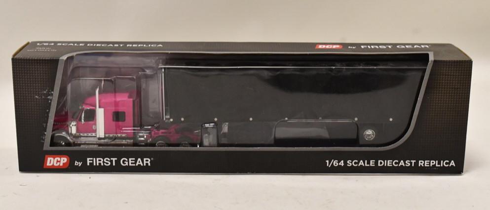 1/64 DCP IH Lonestar w Conestoga Tarped Trailer: 1/64 DCP by First Gear IH Lonestar w/53' Conestoga Sliding Tarp Trailer. Nice condition in the box. Item no. 60-0651.